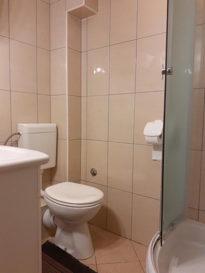 Apartmani Patrick Baška Voda Exterior foto